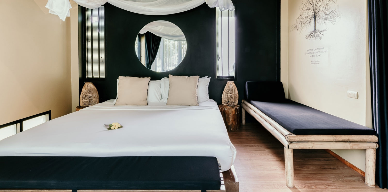 STUDIO DELUXE CONNECTING 2 BEDROOMS